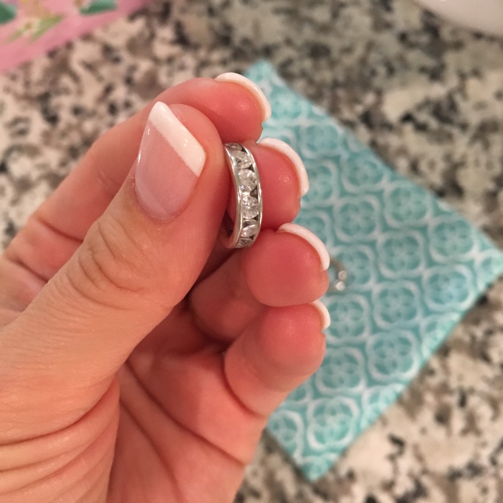 Beautiful 10K cubic zirconia earrings!